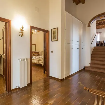 Feriehus Poggio D'oro San Donato in Poggio